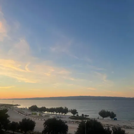 Summer Dreams Apartment